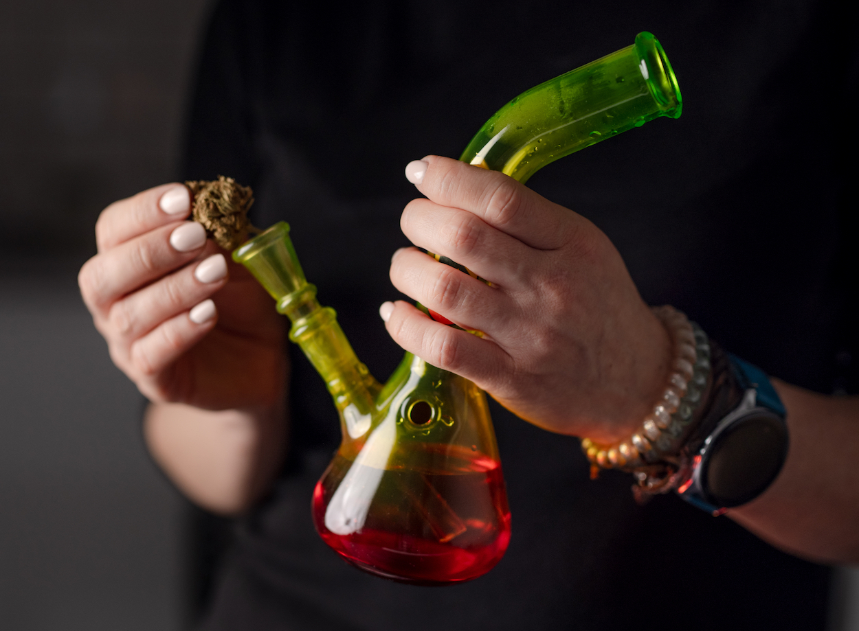Oregon Glass Bong